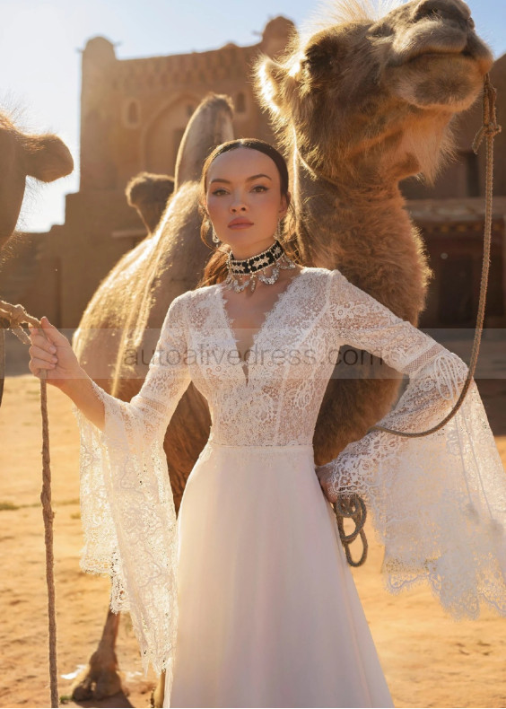 Long Sleeves Ivory Lace Chiffon Bohemian Wedding Dress